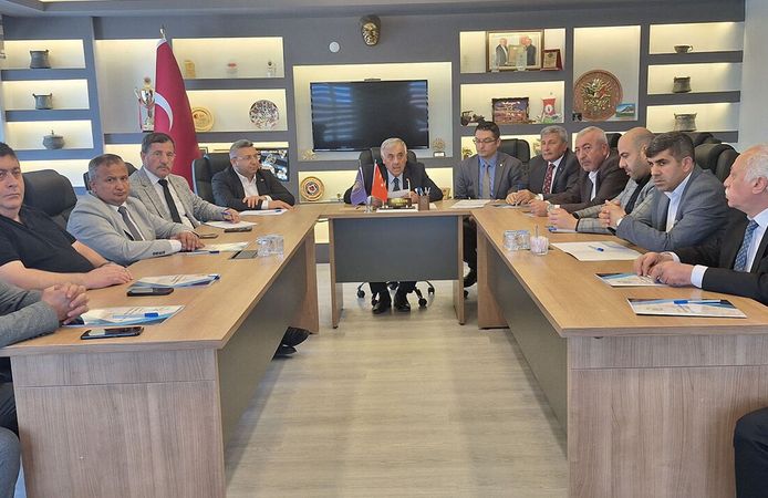 ÇESOB’da yeni dönemin ilk yönetim kurulu toplantısı yapıldı