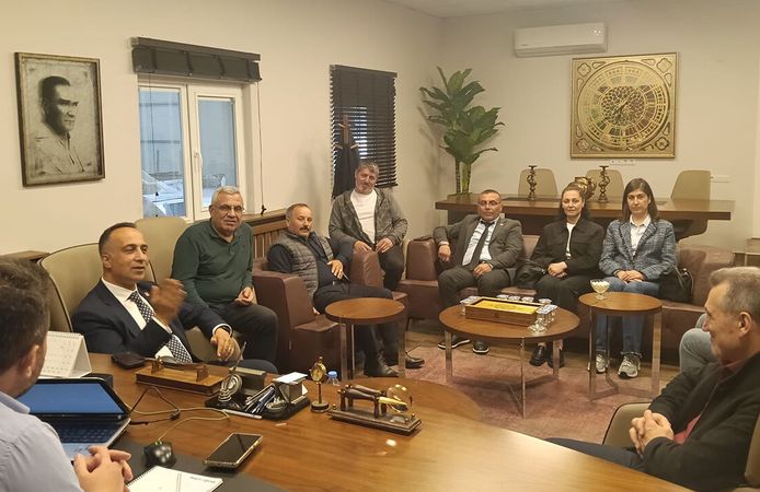CHP heyeti Çorum esnafının sorunlarını dinledi