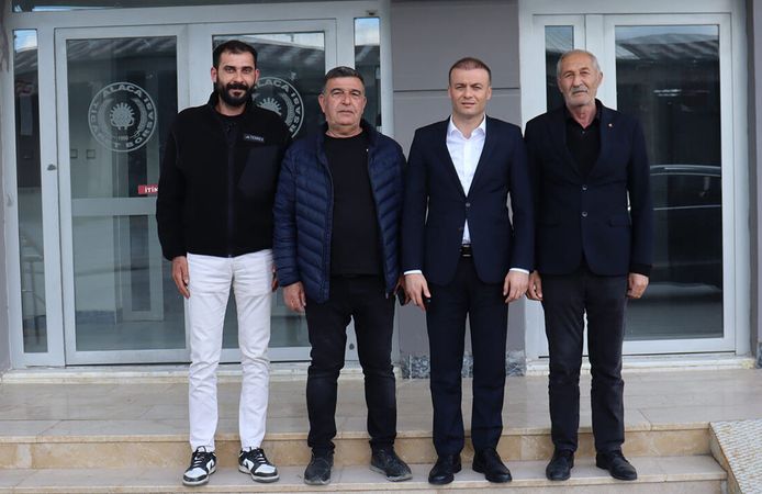 Kaymakam Meriç Dinçer’den Alaca Ticaret Borsası’na ziyaret