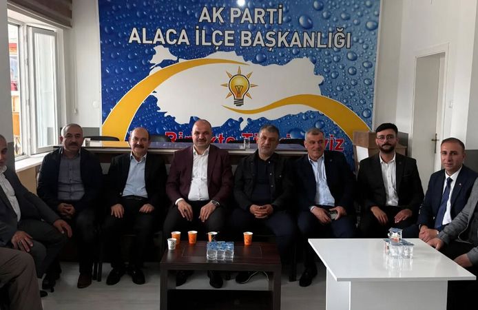 AK Parti’de bayramlaşma