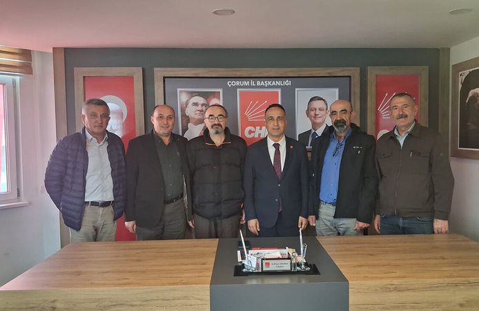 Alaca Büyük Keşlik Köyü Derneği’nden CHP ziyareti