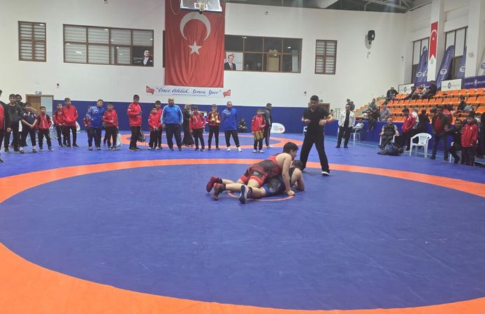 Mahmut Atalay ve Tevfik Kış unutulmadı