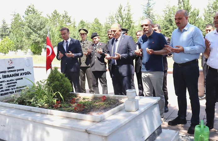 Alaca'da 15 Temmuz ruhu yaşatıldı: Şehitler dualarla anıldı