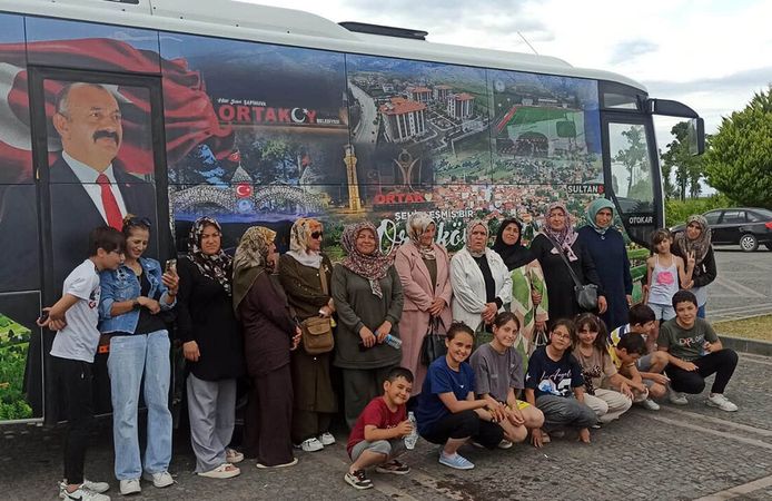 Ortaköylü kadınlara Samsun gezisi desteği