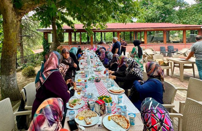 Başkan Çizikci, Ulaştepe Mahallesi sakinlerini gönül sofrasında ağırladı