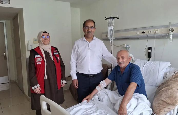 Şehit Habib Gökce’nin babasına geçmiş olsun ziyareti