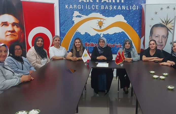 AK Parti Kargı Kadın Kolları çalışmaları değerlendirdi