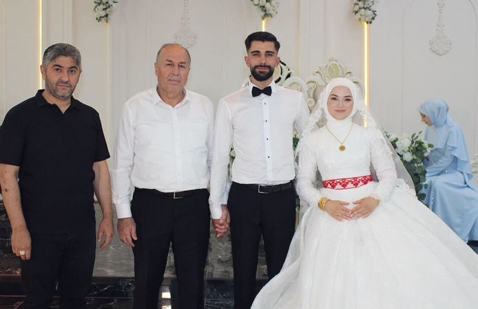 Başkan Şerif Arslan, Emirhan Gül ve Ayşenur çiftinin düğününe katıldı