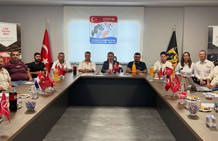 Çorum’da üreticilere modern süt sağım sistemleri anlatıldı