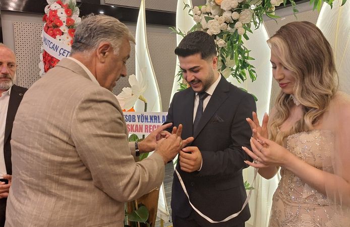 Sevgi Mert ile Oğuzhan Ata Sur evlilik yolunda ilk adımı attı