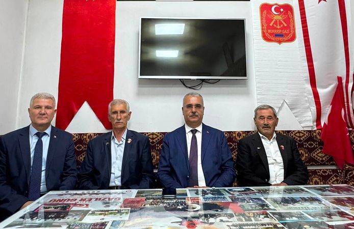 Ahlatcı’dan şehit aileleri ve gaziler derneklerine ziyaret