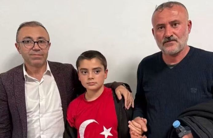 Kayıp Ayaz Efe Bezmen sağ salim ailesine kavuştu