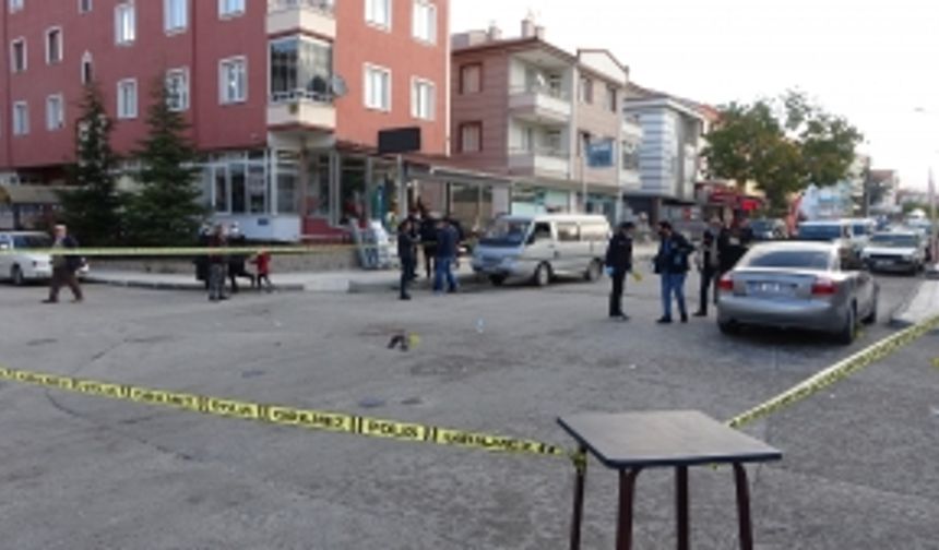 İki kardeş arasında çıkan silahlı kavga kanlı bitti: 1 ölü, 1 yaralı