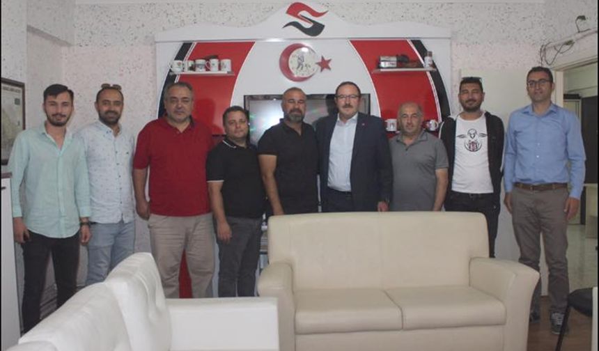 Mustafa Bayrak'tan Gazetecilere ziyaret