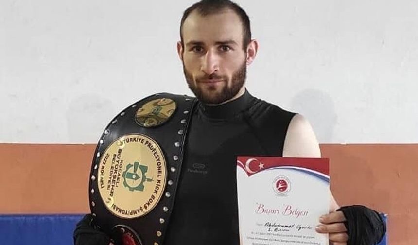 Kazandığı madalyalarla Çorumluları gururlandıran sporcuya Abdulkadir Şahiner sahip çıktı