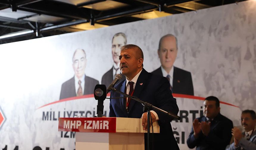 MHP İzmir İl Kongresinde hemşehrimiz Veysel Şahin güven tazeledi