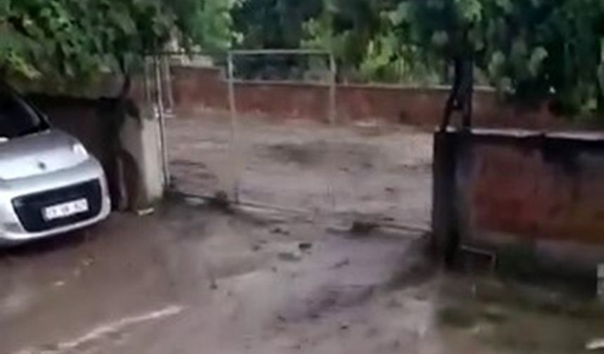 Osmancık’ta sağanak yağış hayatı olumsuz etkiledi