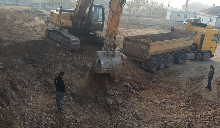 Cumhuriyet İlkokulu’nun yapımına başlandı: 300 günde tamamlanacak