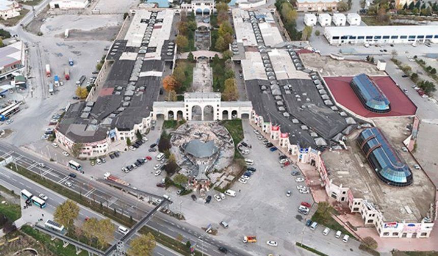 Kütahya'da Çiniciler Çarşısı hak ettiği değere kavuşacak
