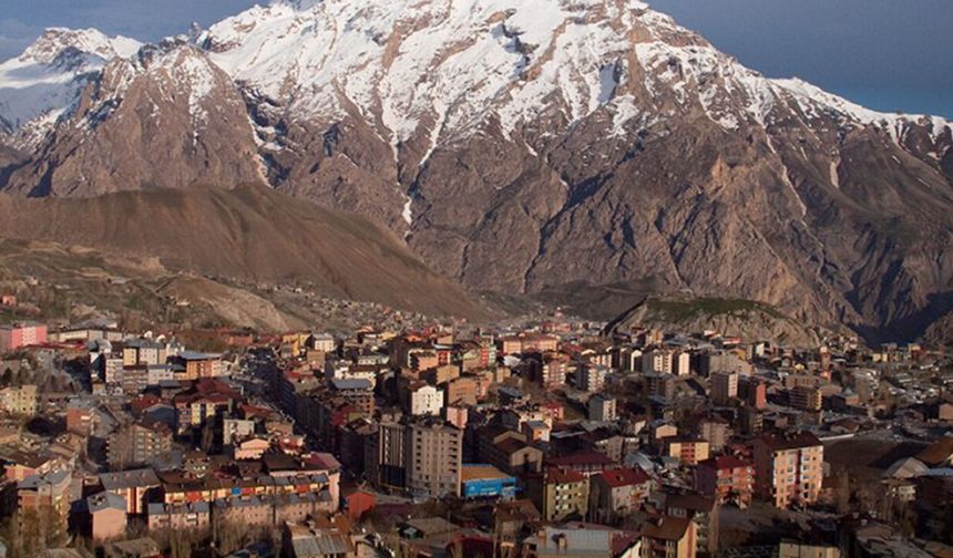 Hakkari: Osmanlı'nın İzlerini Taşıyan Büyüleyici Bir Şehir