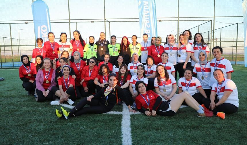 Beko, Adıyaman Umut Kent'te kadın futbol takımlarını buluşturdu