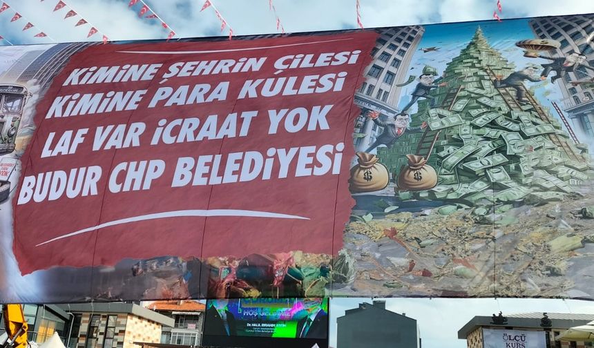 CHP’deki para sayma skandalına pankartlı gönderme