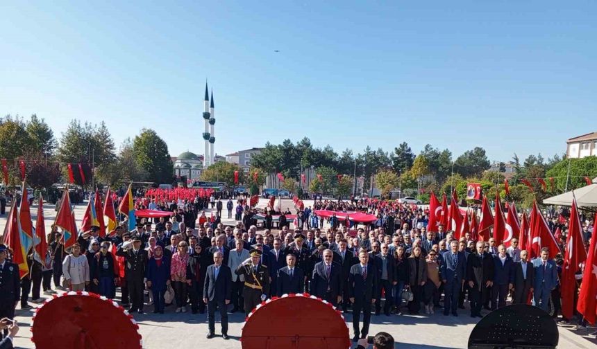 Bafra’da Cumhuriyet Yürüyüşü