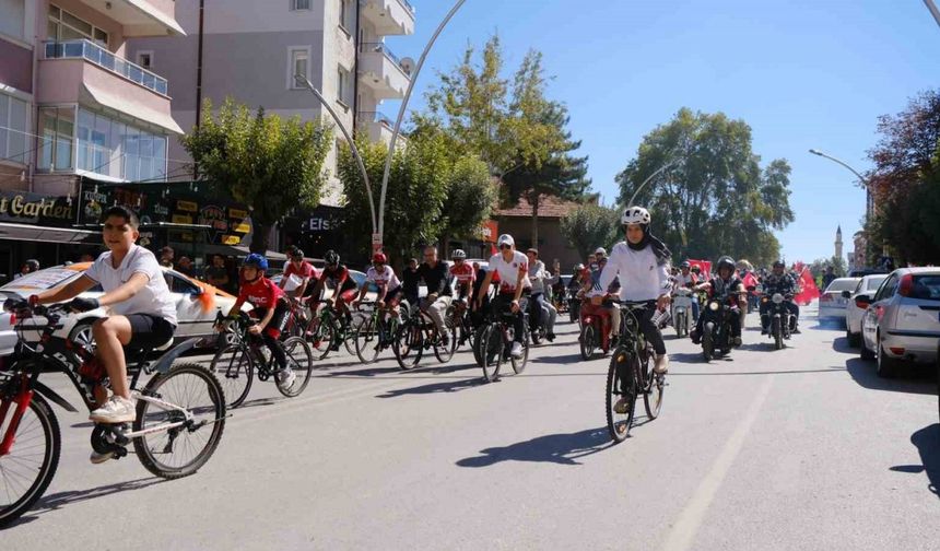 Karaman’da Filistin’e destek için motor ve bisiklet konvoyu düzenlendi