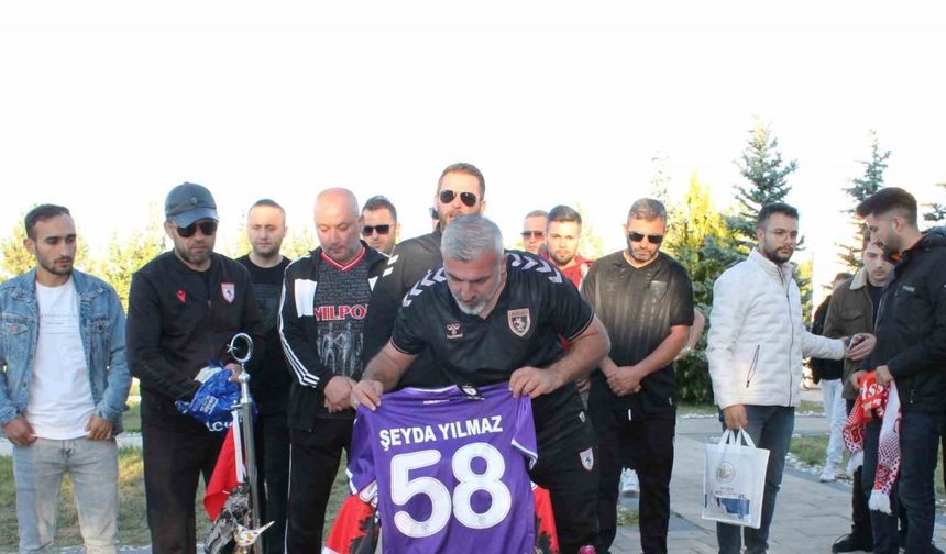 Samsunspor taraftarı şehit polis Şeyda Yılmaz’ı unutmadı