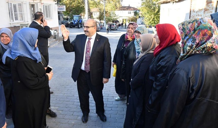 Balıkesir Valisi İsmail Ustaoğlu, Susurluk Babaköy Mahallesi’nde vatandaşlarla buluştu