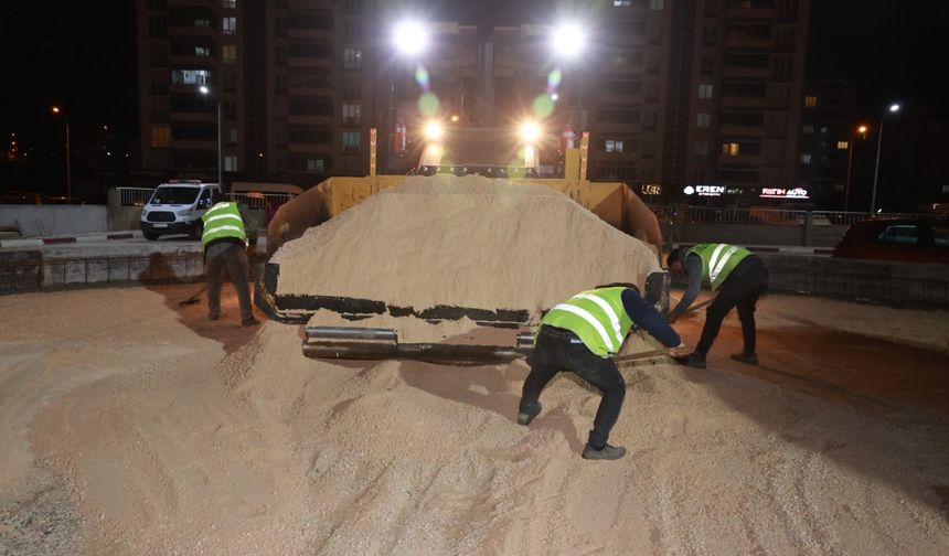 Tokat Şehirlerarası Otobüs Terminali'nde yenileme çalışmalarında sona gelindi