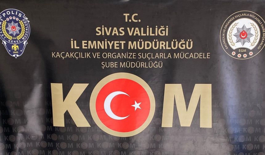 Sivas’ta silah ve mühimmat kaçakçılığı operasyonu: 7 gözaltı, 3 tutuklama