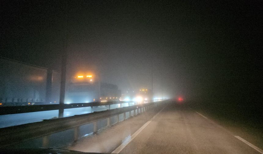 Orta ve Doğu Karadeniz'de hava ulaşımına sis engeli