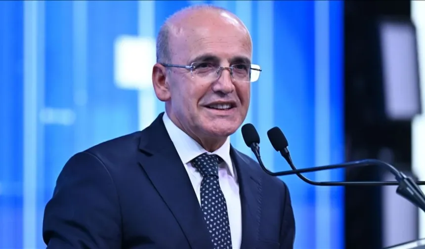 Bakan Şimşek'ten enflasyon mesajı: Kalıcı fiyat istikrarı hedefinden vazgeçmeyeceğiz