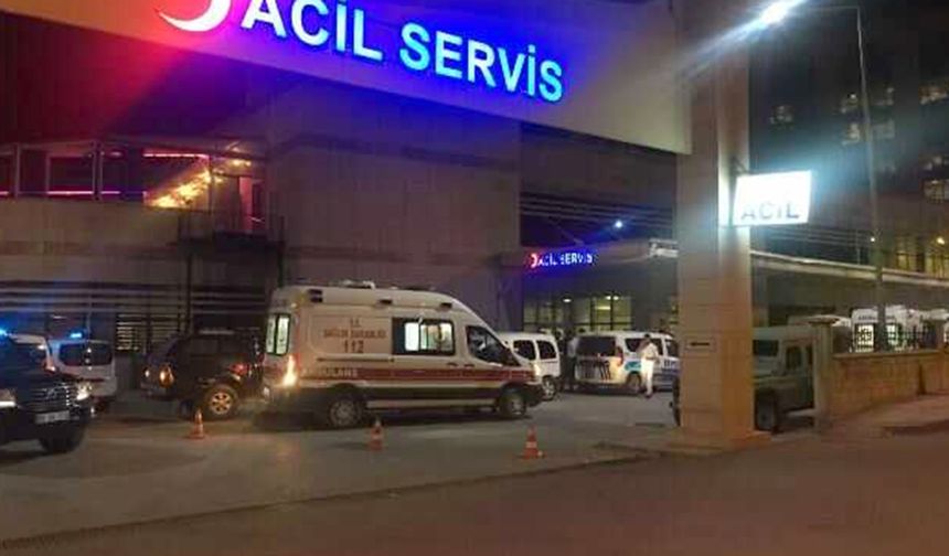 Çorum’da bıçaklar çekildi: 3 kişi hastanelik oldu