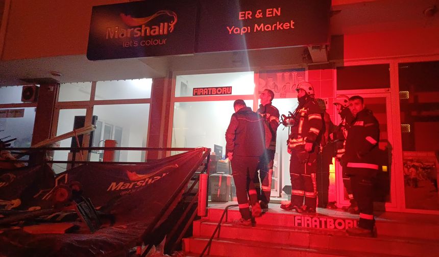 Çorum'da Hırdavat dükkanında korkutan yangın