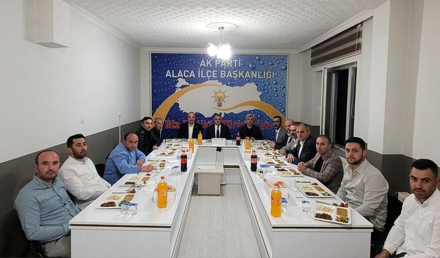 AK Parti Çorum Teşkilatı Alaca'da iftar programında buluştu