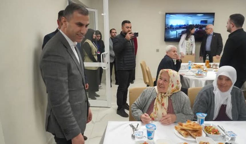 Osmancık'ta İftar Saati: Kaymakam Duman ve Huzurevi sakinleri arasında özel buluşma