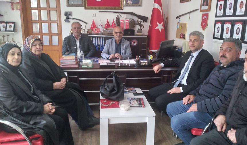 Alaca’da şehit yakınlarına vefa: Milli Eğitim Müdürü’nden ziyaret