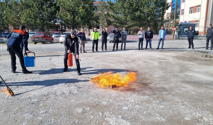 AFAD’dan Alaca Emniyeti’ne Yangın Tatbikatı ve Farkındalık Eğitimi