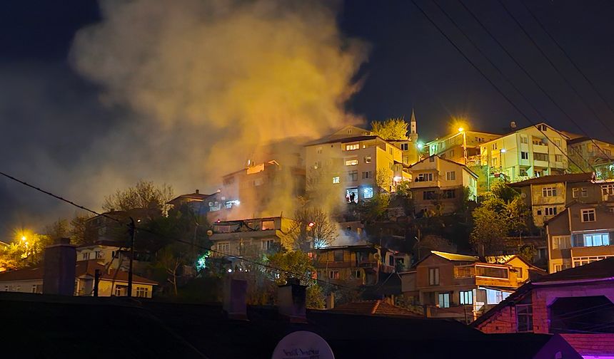 Zonguldak’ta Yangın Faciası: İki Katlı Ev Küle Döndü, Bir Kişi Hayatını Kaybetti