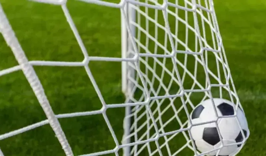 Süper Lig’de kurallar değişti! Kalecilere “kornerli” ceza sistemi geliyor.