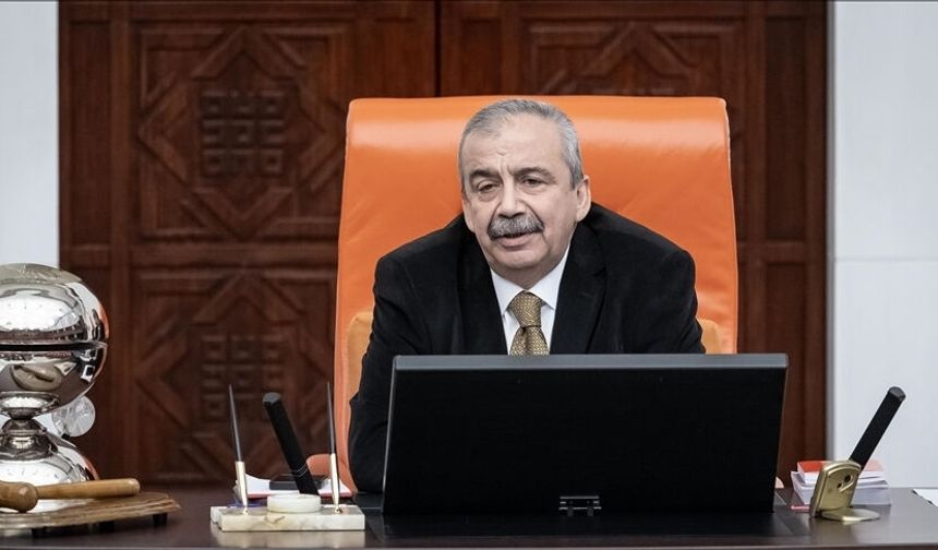 Sırrı Süreyya Önder kimdir, nereli? Sırrı Süreyya Önder kaç yaşında ve neden öldü? İşte hayat hikayesi ve filmleri