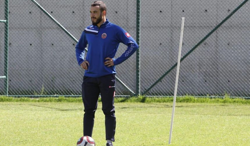 Erdi  Garip Bingölspor'da