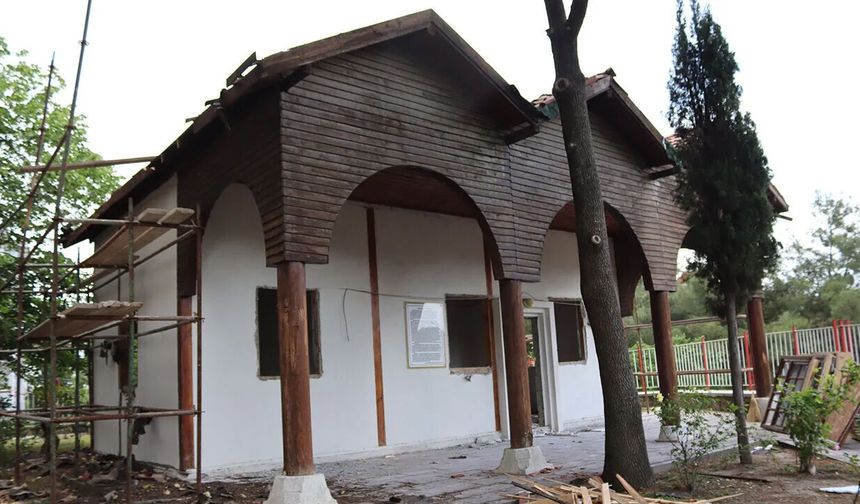 Çorum'un tarihi incisi Koyunbaba Türbesi'nde restorasyon çalışmaları başladı