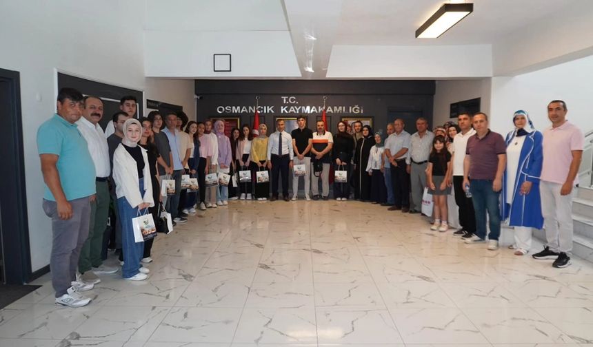 Kaymakam Furkan Duman’dan YKS başarısı gösteren öğrencilere tebrik