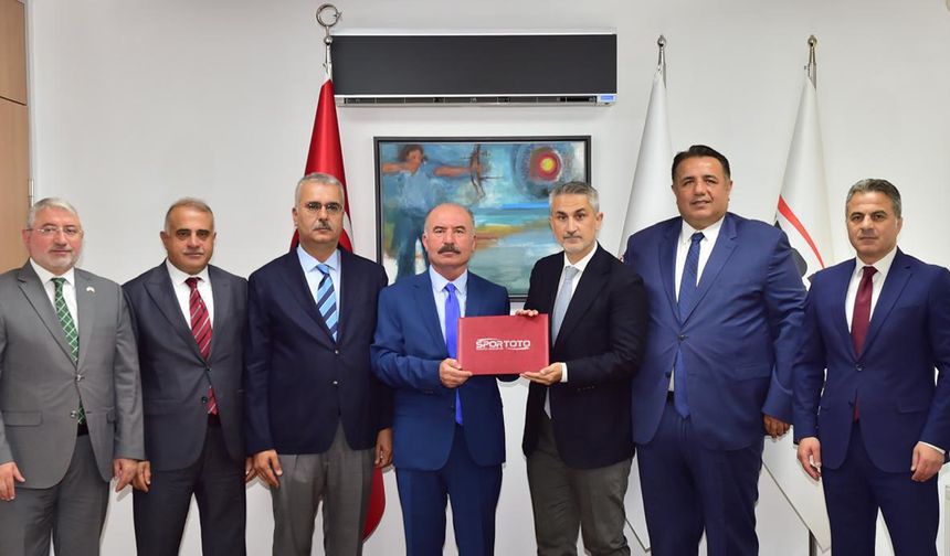 Çorum’a dev spor hamlesi! Spor yatırımları protokolü imzalandı
