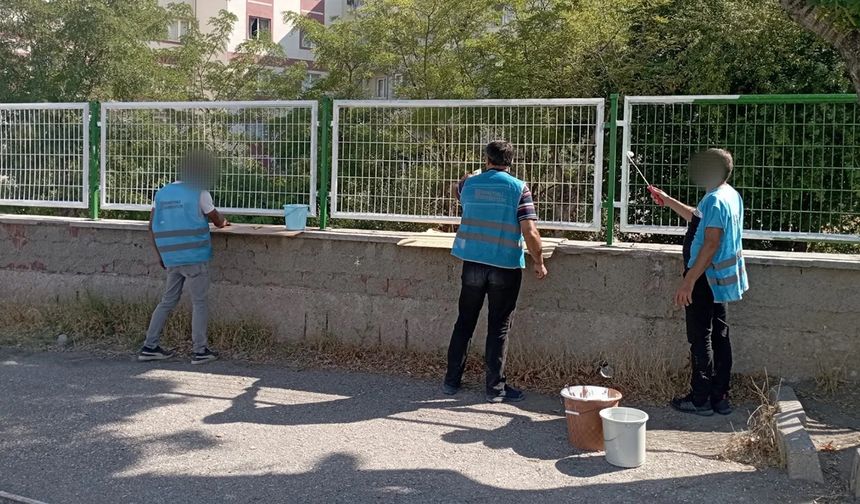 Çorum'dan Türkiye'ye örnek olacak proje: Denetimli serbestlik müdürlüğü Çorum'daki 4 okulu baştan aşağı yeniledi