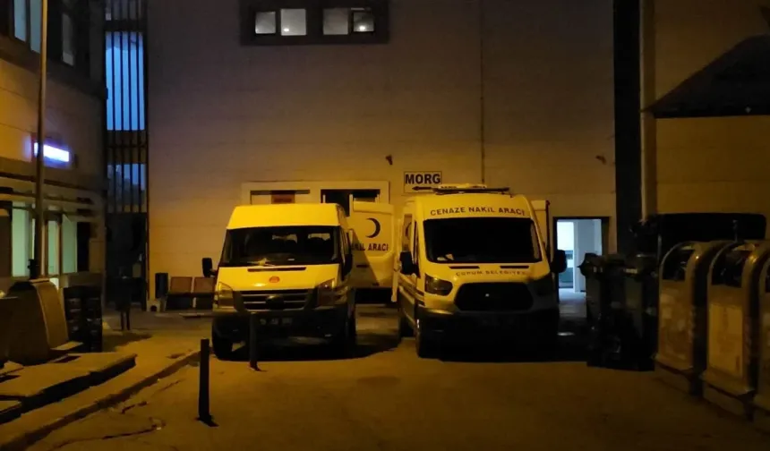 Yakınlarının haber alamadığı kişi evinde ölü bulundu