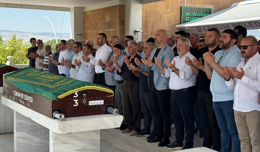 Mustafa Çerikci toprağa verildi